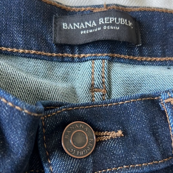 Banana Republic Mid- Rise skinny Suzy jean Medium Wash size 30 - Picture 9 of 14